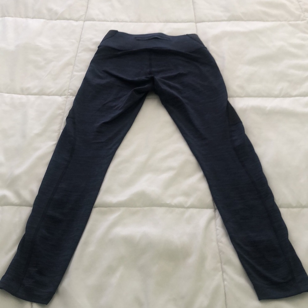 Outdoor Voices XS leggings color blocked heathered lines in navy & black grey - Picture 7 of 9